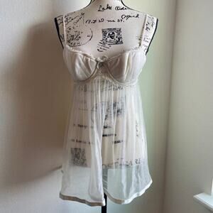 Y2K 2000's Victoria Secret Babydoll Sexy Little things Sz 34C‎ ivory Nightgown